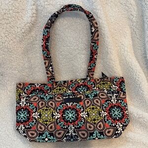 Vera Bradley | Small Tote Floral Pattern